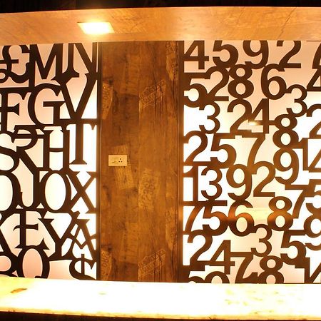 Rathna Square Βίλα Pollāchi Εξωτερικό φωτογραφία