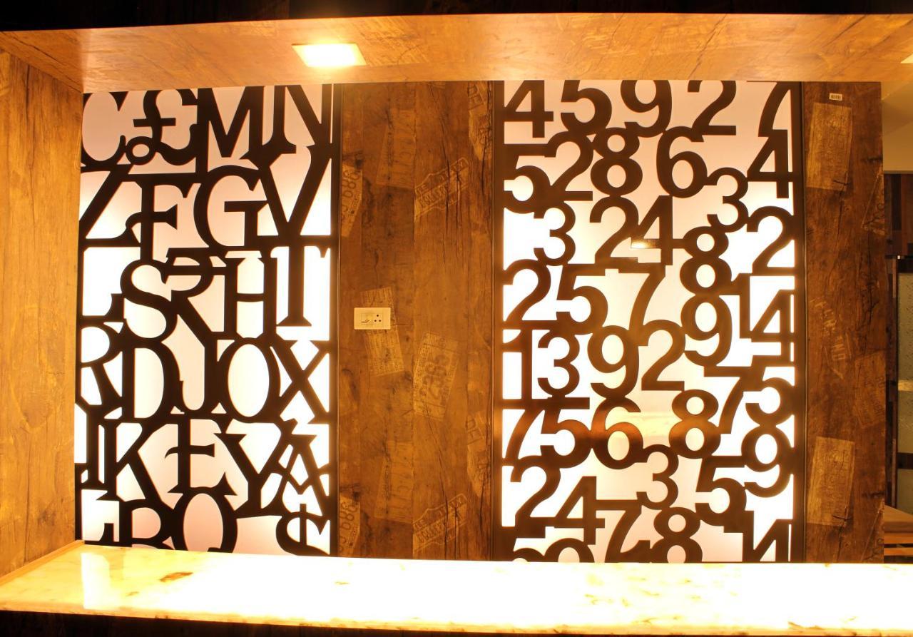 Rathna Square Βίλα Pollāchi Εξωτερικό φωτογραφία